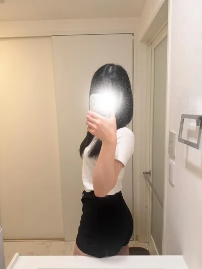 なつき のプロフィール | GOLD CROWN