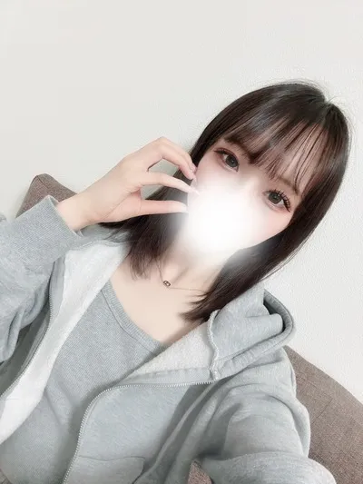 りあら のプロフィール | GOLD CROWN