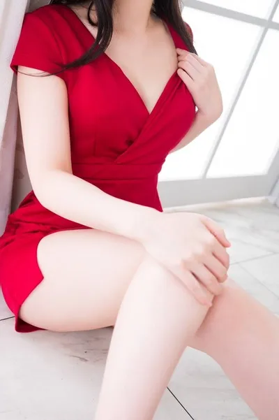 大人の高級メンズエステ Mrs Crystal 名古屋 | 凜 りん のプロフィール | 名古屋メンズエステ