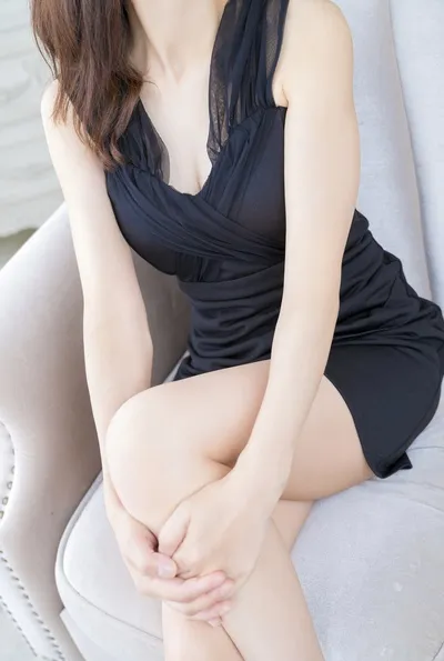 大人の高級メンズエステ　Mrs Crystal　名古屋 | 優里 ゆり のプロフィール | 名古屋メンズエステ