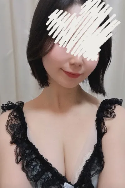 秋葉原メンズエステ NEW+PLUS ~ニュープラス~ 秋葉原の最高級メンズエステ | Therapist - 鈴木ももな(20歳)