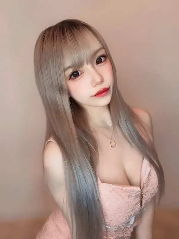 ひなたさんのプロフィール|新宿・大久保・高田馬場・池袋・恵比寿 メンズエステ|ELTERAS TOKYO - エルテラス -