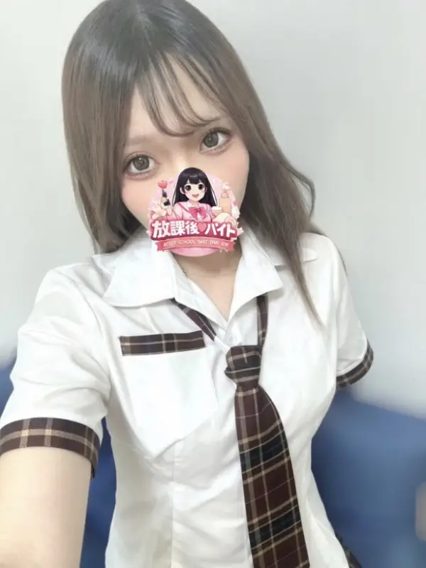 西川りょうかさんのプロフィール｜こっそり通いたい、大人の休憩室｜放課後♡バイト
