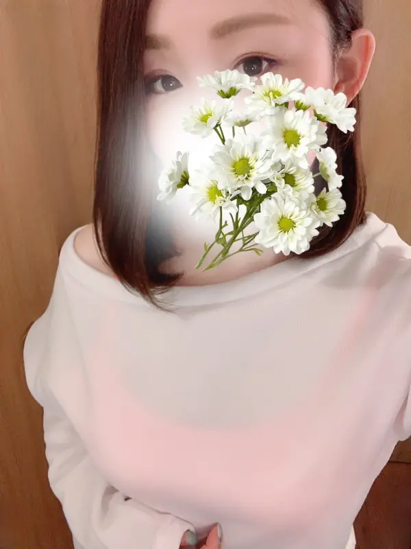 🏵️あかりさん🏵️さんのプロフィール｜ドキドキとワクワクを紳士な大人の方へ｜ミセスマーメイドゆめはな