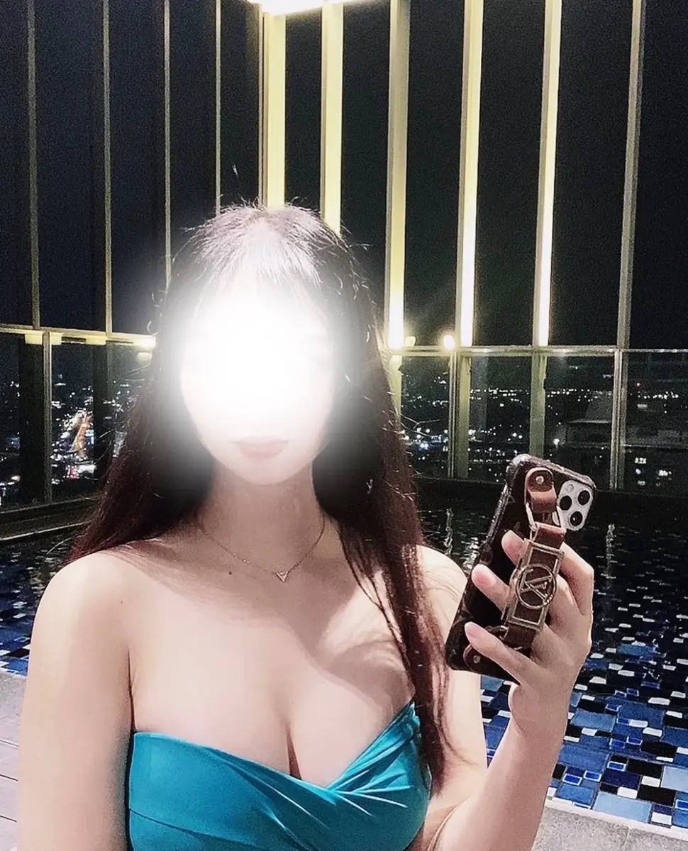 青山ねお のプロフィール | クジャク | メンズエステ