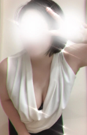 セラピスト | ひな💗天然Gカップ