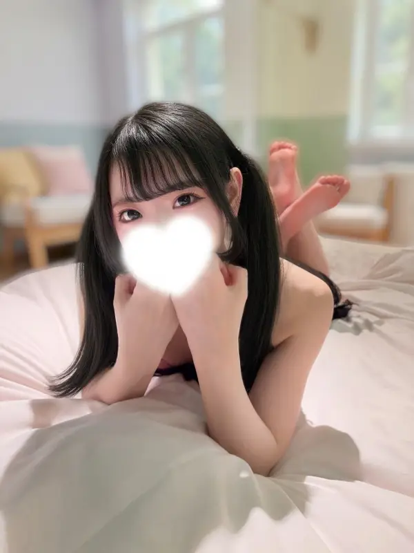 夢眠めるさんのプロフィール｜黒×ゴシック×小悪魔 「かわいい」がコンセントの新しいメンズエステ｜サキュバス系メンズエステ「りりむSpa」