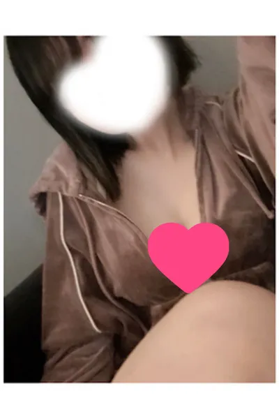 鳴海うみ【NEW】 のプロフィール | 阿佐ヶ谷メンズエステ SENZ SPA