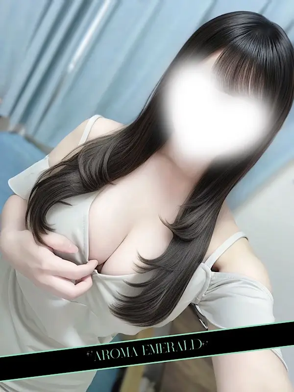 上原あかり | アロマエメラルド赤坂・麻布・恵比寿のメンズエステ