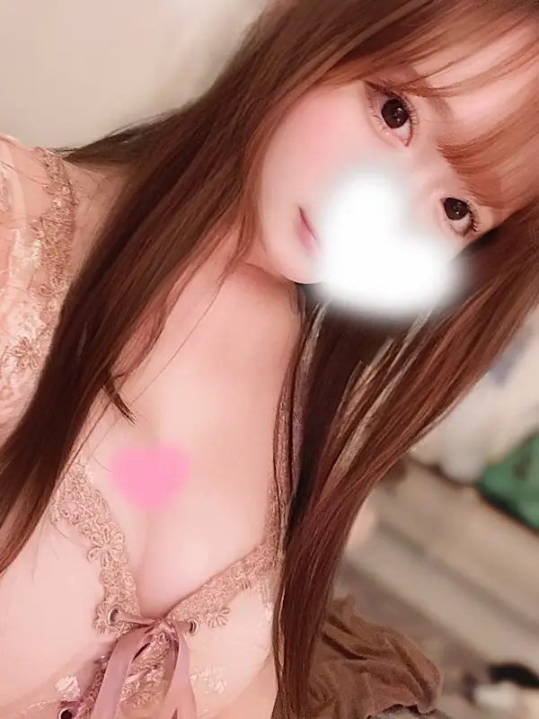 小桜つぼみ | アロマエメラルド赤坂・麻布・恵比寿のメンズエステ