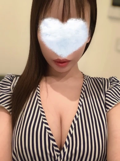 麻布十番メンズエステ EDEL 容姿端麗なセラピストのみが在籍する特別な男性の為だけのメンズサロン | Therapist - りさこ