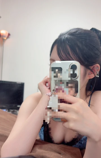 セラピスト | 小柳つき初桃