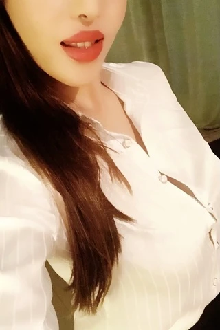 港区で働くお姉様 メンズエステLady東京 -Mens Esthe Lady Tokyo - | Therapist - 弥生(37歳)
