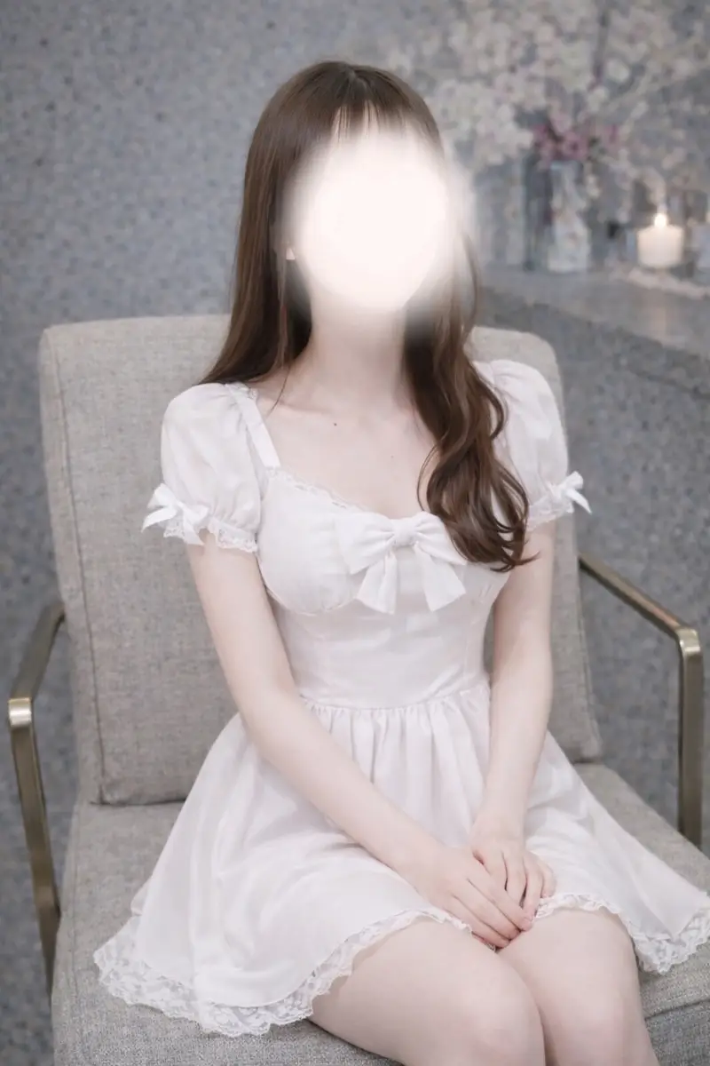 りり | VANILLA EYES