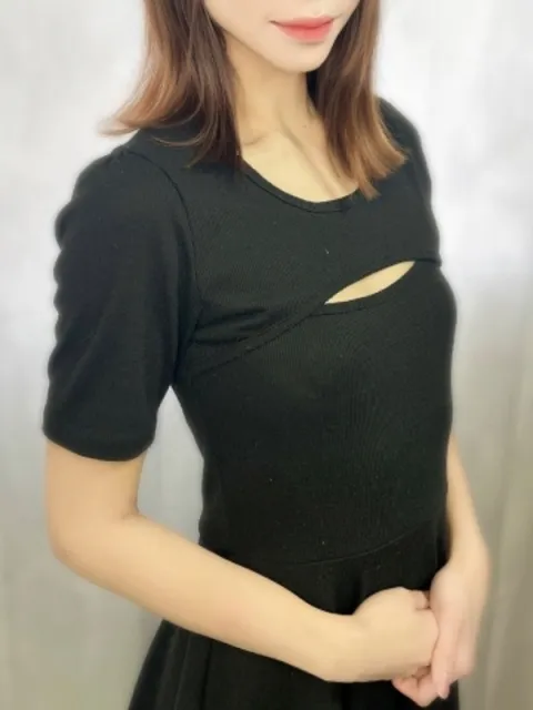 りかさんのプロフィール|大阪・メンズエステ|艶華(えんか)