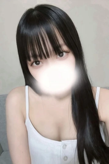 セラピスト | 岡田みれい
