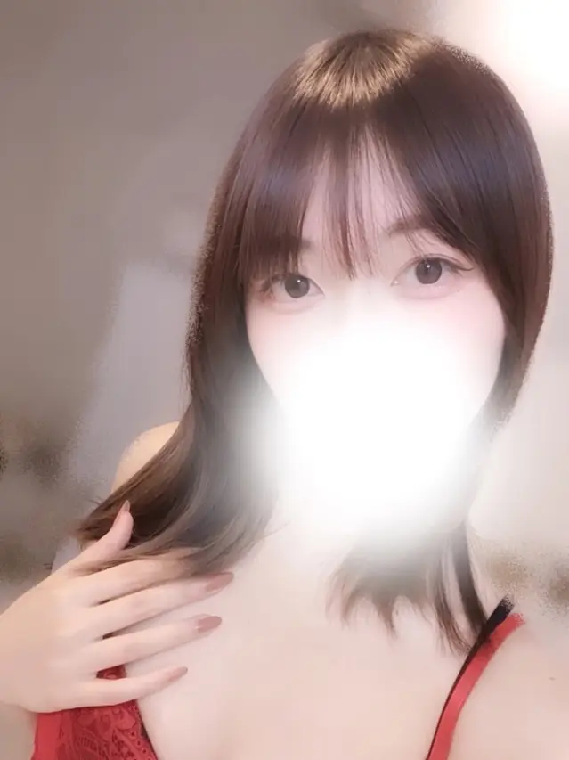 ななせ | 女性詳細 | 埼玉県蕨市・メンズエステ 「Luxe(リュクス)蕨〜最高のひとときを〜」