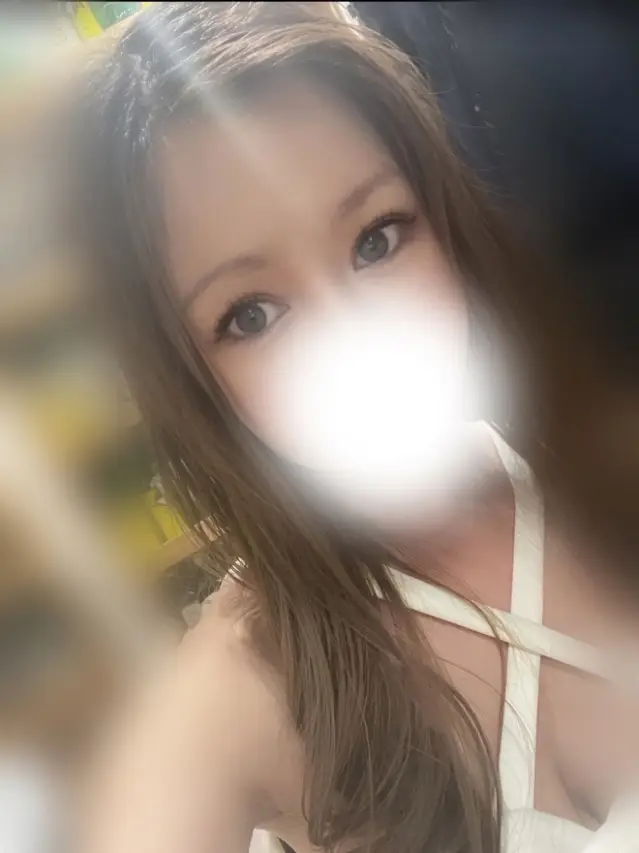 めいな | 女性詳細 | 埼玉県蕨市・メンズエステ 「Luxe（リュクス）蕨〜最高のひとときを〜」
