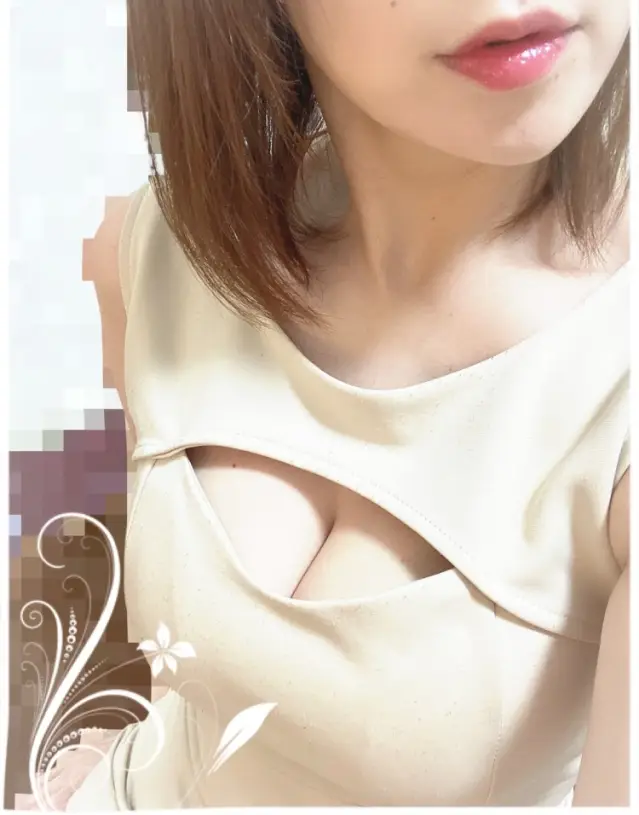 プロフィール | 華井(はない) | 美熟MARIA | 京都コンタクトヒーリング(オイルトリートメント)