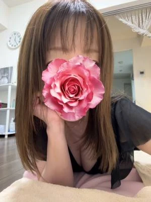 プロフィール | 華井(はない) | 美熟MARIA | 京都コンタクトヒーリング(オイルトリートメント)