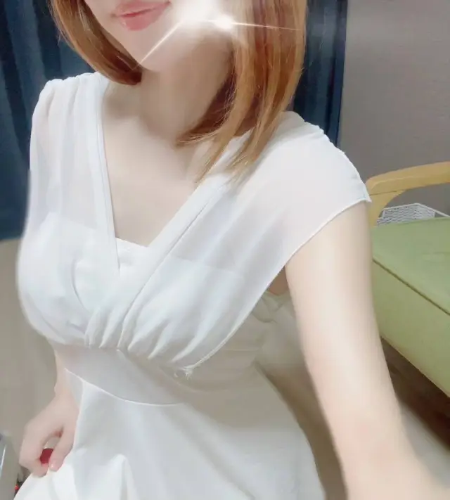 ゆめ | 女性詳細 | 大阪・高級メンズエステ 「万華 -MANKA-」