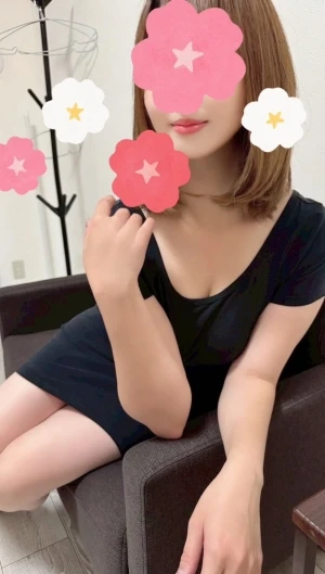 厳しい面接審査を通過した30代40代の美熟女セラピストプロフィール|蒲田・大森・大井町・武蔵小杉・新丸子・代々木のメンズエステ「ホオズキスパ」