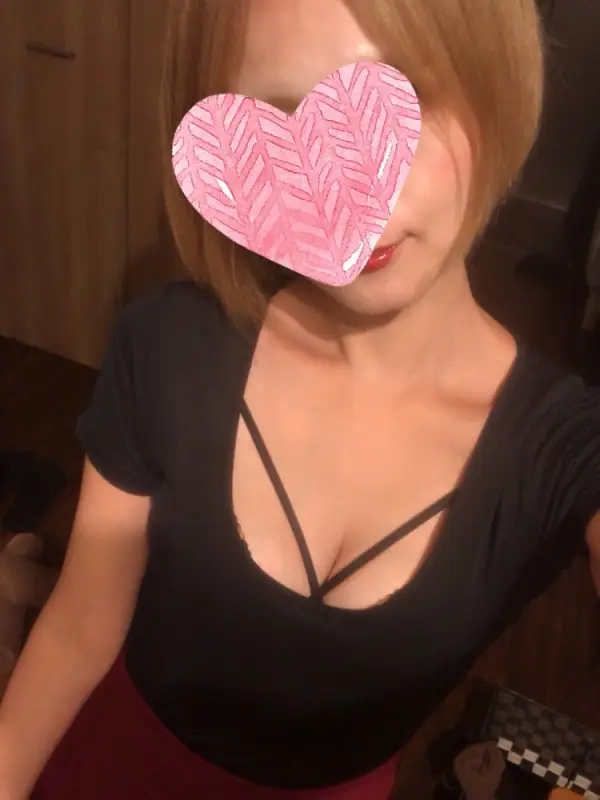 🆕ひびきさんのプロフィール｜大人女子専門SPA　蒲田メンズエステ｜ANE HIME　アネヒメ