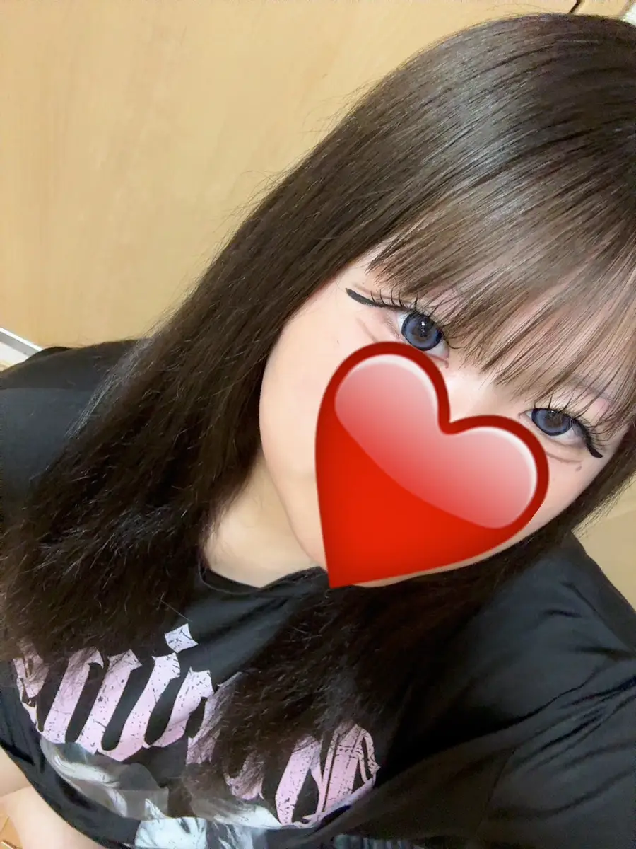 みな