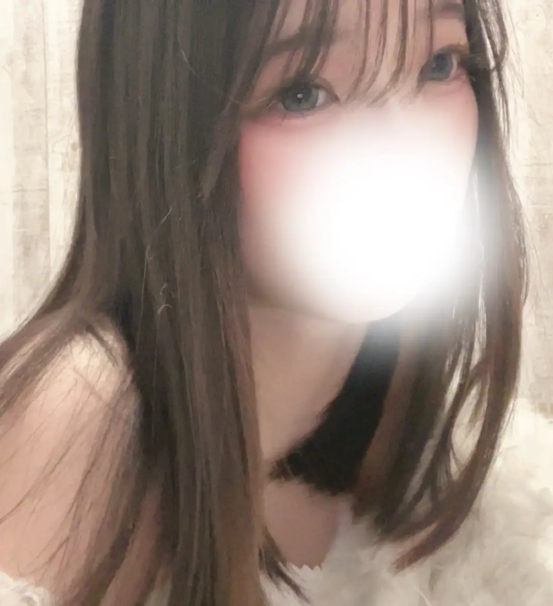 ゆな プロフィール|群馬県 伊勢崎市 メンズエステ『秘密のとびら』
