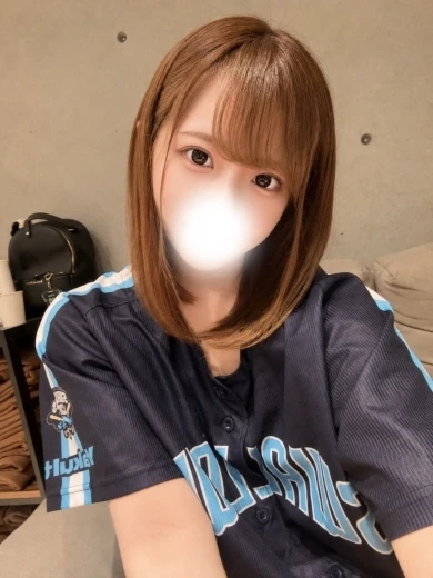 秋葉原のメンズエステなら『AROMA CROWN-アロマクラウン-』 | SSS級ももの プロフィール