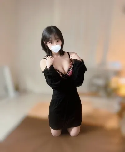 しずく のプロフィール | Syalulu シャルル