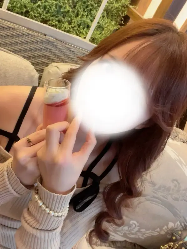 香月 せりなさんのプロフィール|亀戸・福生 メンズエステ|VERMOUTH