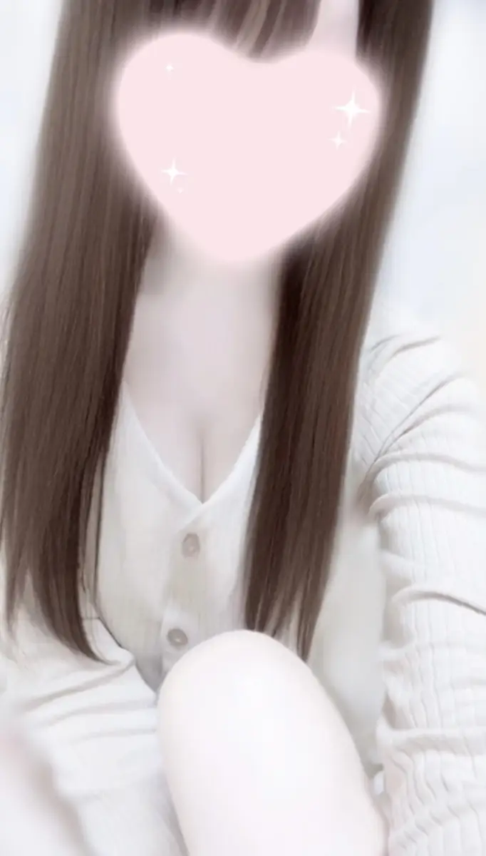 桃瀬めい プロフィール｜三重 四日市 メンエス 『QOL（クオリティ・オブ・ライフ）』