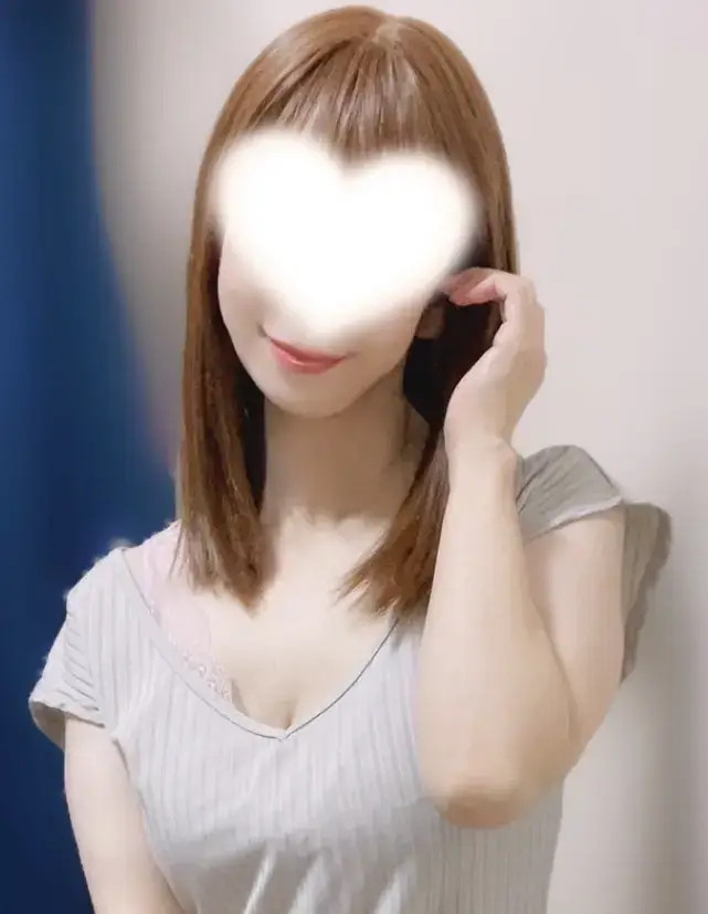 杉野ちあき | 30代以上のハイクラスな淑女が在籍する極上の空間 | 松本メンズエステ 淑女の手