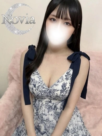 月城 れな