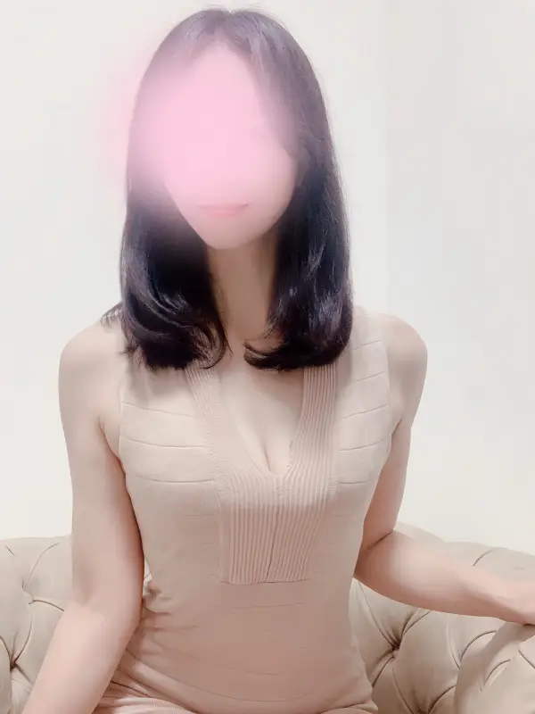 柚木えまさんのプロフィール｜蒲田・大井町メンズエステ 30代40代人妻・美熟女専門店｜Sumire Spa（スミレスパ）