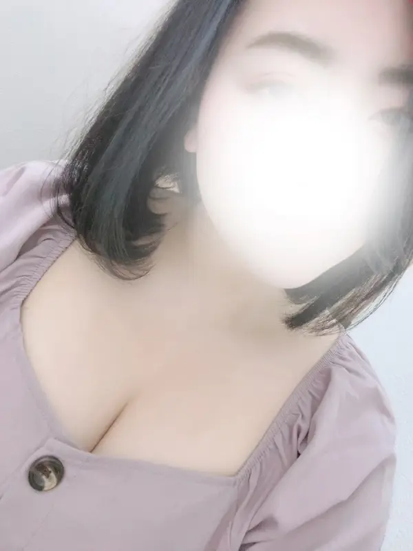 望月しおんさんのプロフィール｜西東京メンズエステ｜むちむちお姉さん西東京支店