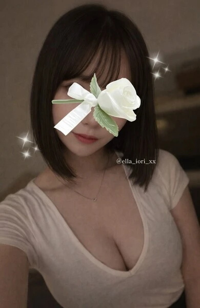 三鷹・武蔵小金井・国分寺・府中・調布メンズエステ AromaELLA | Therapist - 椎名いおり(23歳)