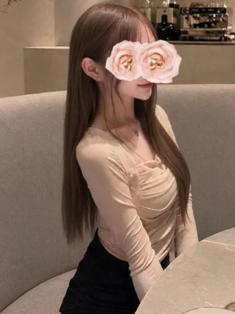ゆりな