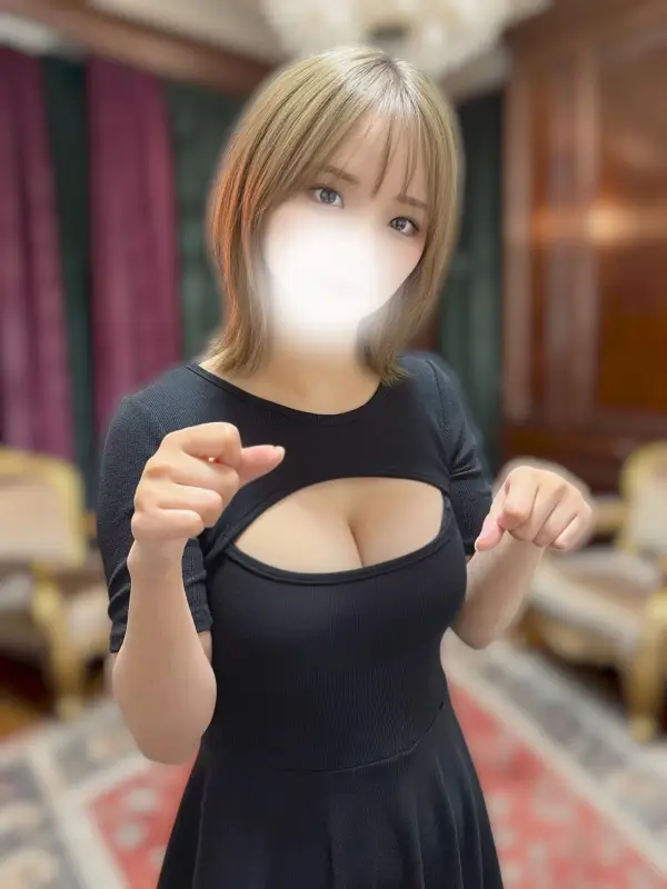 音羽ららさんのプロフィール｜黒×ゴシック×小悪魔 「かわいい」がコンセントの新しいメンズエステ｜サキュバス系メンズエステ「りりむSpa」