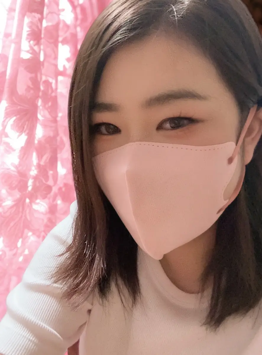 りな プロフィール｜岐阜 滋賀 メンエス『ViViane(ヴィヴィアン)』