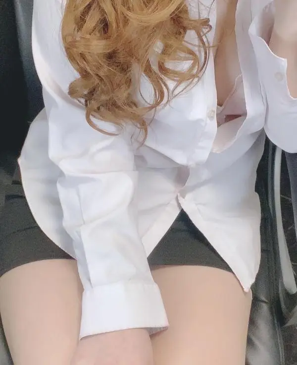 あや