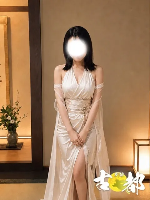 白石 麻美(しらいし あさみ)さんのプロフィール|大阪 京橋|最高級メンズエステ|【古都 別邸】~京橋店~大阪 最高級メンズエステ