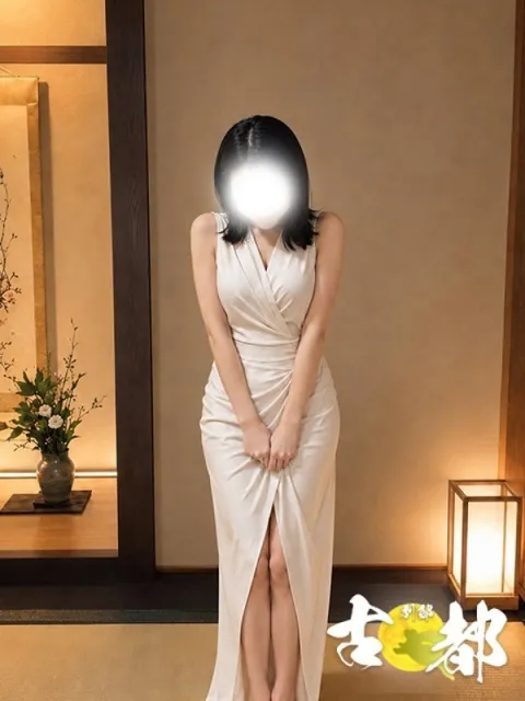 白石 麻美(しらいし あさみ)さんのプロフィール|大阪 京橋|最高級メンズエステ|【古都 別邸】~京橋店~大阪 最高級メンズエステ