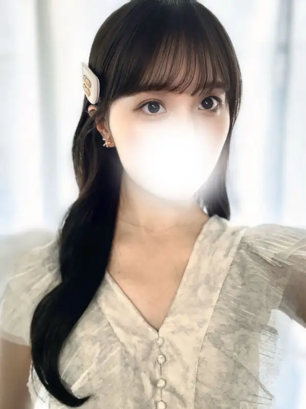 白峰ゆいさんのプロフィール｜戸田・浦和メンズエステ｜THE SILHOUETTE（ザ・シルエット）