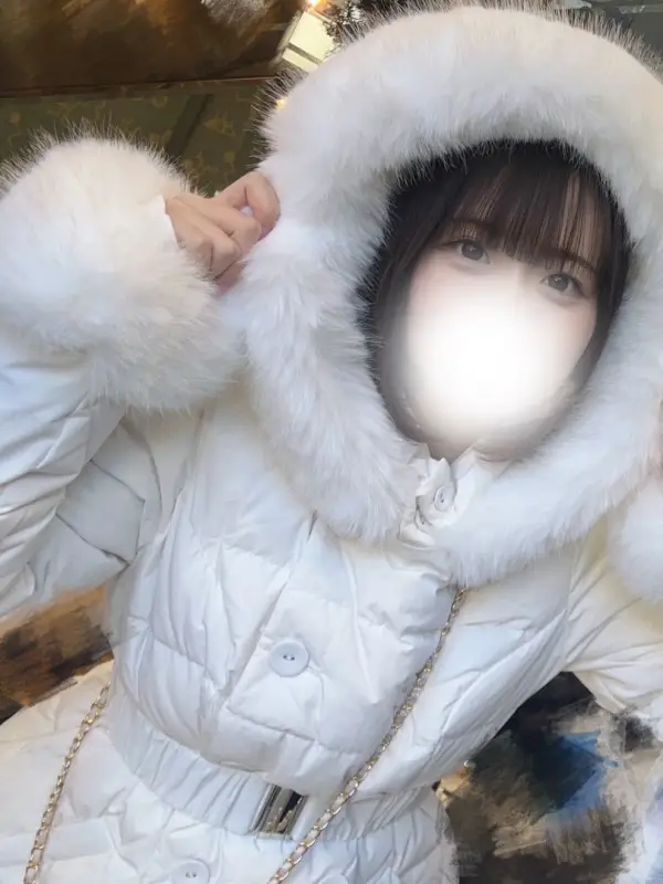 ひなみさんのプロフィール｜新鎌ヶ谷・八柱｜メンズエステ｜マジックミント