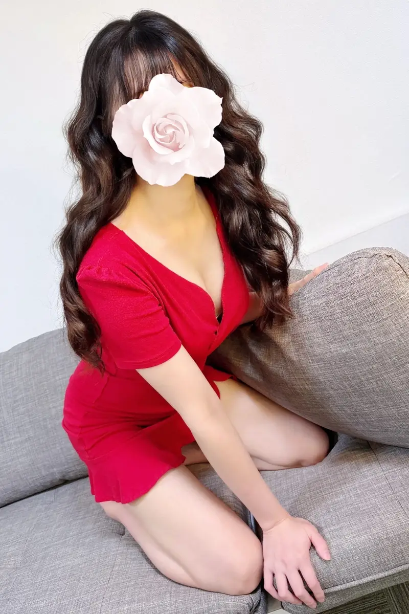 香織♣︎かおり プロフィール｜岐阜メンズエステ 『ミセス ローズ』 Mrs.Rose　岐阜駅すぐのメンエスでリラクゼーションを