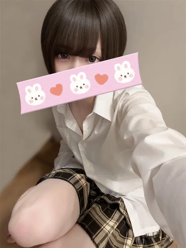 美月せれん（みつきせれん）