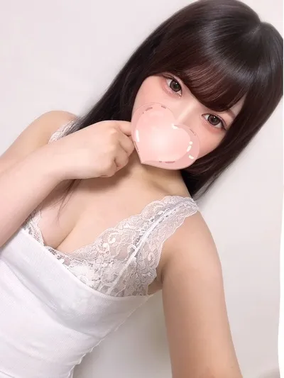 みいな