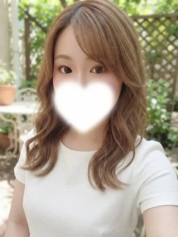 さなさんのプロフィール|きっと誰かがあなたのプリンス&プリンセス|Prin プリン